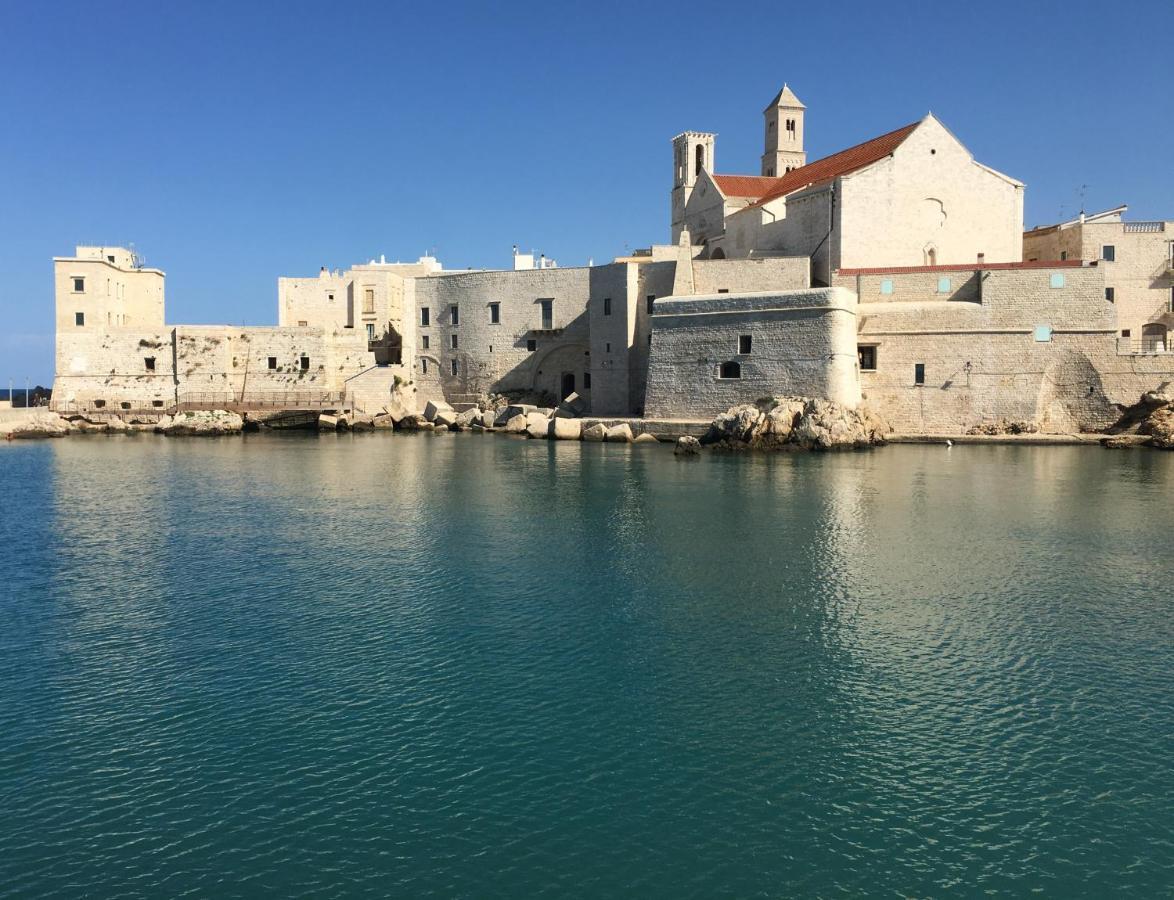 La Terrazza Sul Mare - Dimora Di Charme Leilighet Giovinazzo Eksteriør bilde